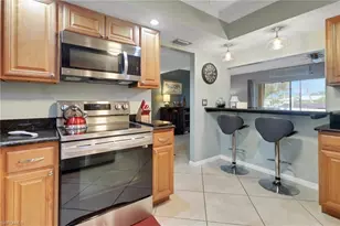 208 Cape Coral Pkwy E, Cape Coral, FL 33904 - Photo 15