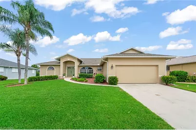 8886 Staghorn Way, Fort Myers, FL 33908 - Photo 5