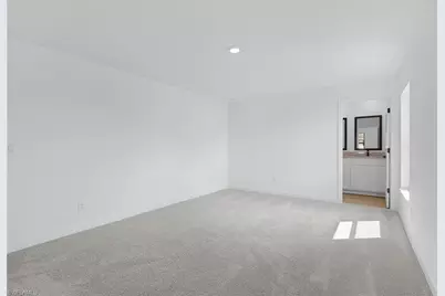 305 NW 21st St, Cape Coral, FL 33993 - Photo 9