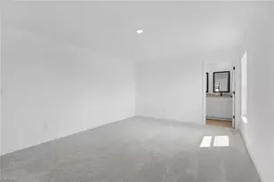 305 NW 21st St, Cape Coral, FL 33993 - Photo 9