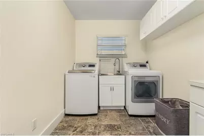 2607 SE 23rd Ave, Cape Coral, FL 33904 - Photo 15