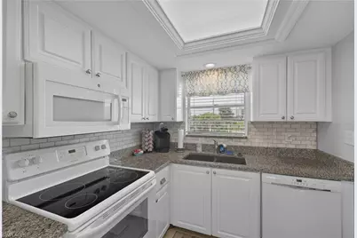 16881 Davis Rd #126, Fort Myers, FL 33908 - Photo 5