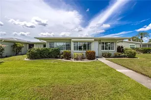 5569 Pendlewood Ln, Fort Myers, FL 33919 - Photo 35