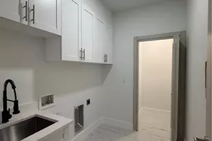 2807 40th St W, Lehigh Acres, FL 33971 - Photo 13