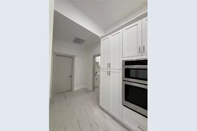 2807 40th St W, Lehigh Acres, FL 33971 - Photo 9