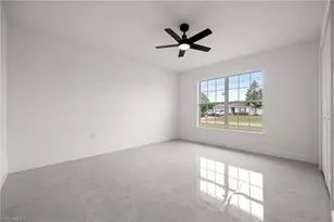 1718 NE 40th Ln, Cape Coral, FL 33909 - Photo 25