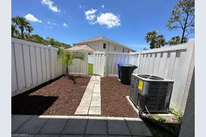 3627 Pine Oak Cir #102, Fort Myers, FL 33916 - Photo 5