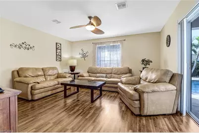 930 SW 37th Ter, Cape Coral, FL 33914 - Photo 7