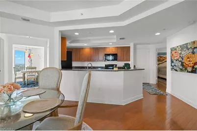 2745 1st St #2306, Fort Myers, FL 33916 - Photo 9