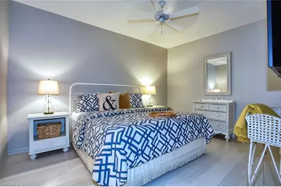 8066 Queen Palm Ln #537, Fort Myers, FL 33966 - Photo 15