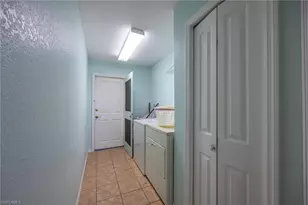 3902 SE 13th Ave, Cape Coral, FL 33904 - Photo 7