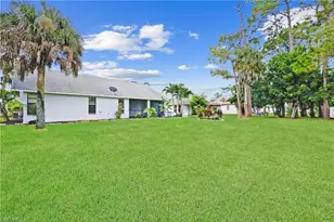 2602 Elva Pl, Lehigh Acres, FL 33971 - Photo 17