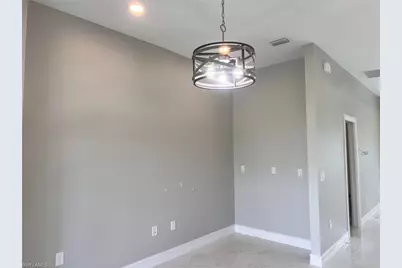 6021 Lindbrook Ave, Fort Myers, FL 33905 - Photo 9