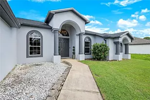 3109 NE 6th Pl, Cape Coral, FL 33909 - Photo 5