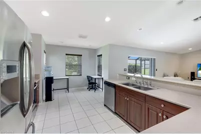 3109 NE 6th Pl, Cape Coral, FL 33909 - Photo 11