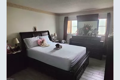 26 Temple Ct, Lehigh Acres, FL 33936 - Photo 7