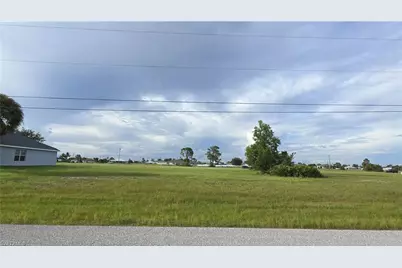 617 NW 15th Ter, Cape Coral, FL 33993 - Photo 1