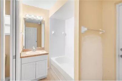 1807 SW 21st Ln, Cape Coral, FL 33991 - Photo 19