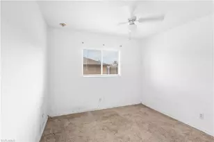 1807 SW 21st Ln, Cape Coral, FL 33991 - Photo 17