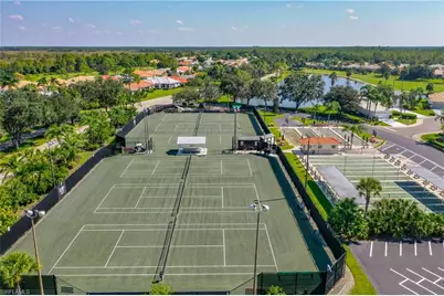 2001 Corona Del Sire Dr, North Fort Myers, FL 33917 - Photo 37