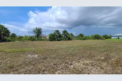 2923 Ceitus Pkwy, Cape Coral, FL 33991 - Photo 5