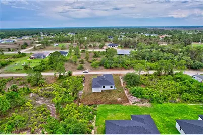 1072 Norton Ave S, Lehigh Acres, FL 33974 - Photo 35