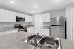 1515 NW 18th Terrace, Cape Coral, FL 33993 - Photo 3