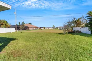 1515 NW 18th Terrace, Cape Coral, FL 33993 - Photo 25