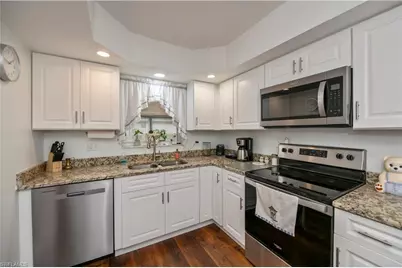 5705 Harbour Club Rd, Fort Myers, FL 33919 - Photo 13