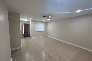 1239 SE 23rd Pl, Cape Coral, FL 33990 - Photo 3