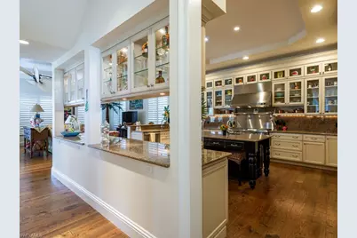 848 Angel Wing Dr, Sanibel, FL 33957 - Photo 11