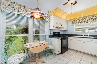 10615 Roxbury Ct, Lehigh Acres, FL 33936 - Photo 11