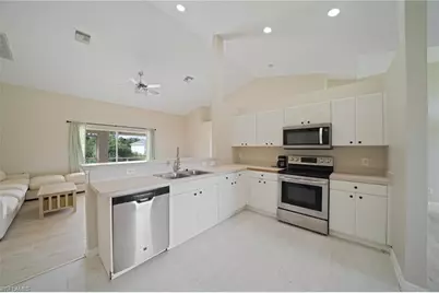 2811 44th St W, Lehigh Acres, FL 33971 - Photo 11