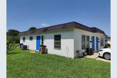 28 Temple Ct, Lehigh Acres, FL 33936 - Photo 3