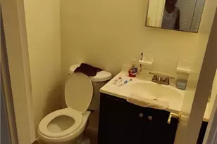 28 Temple Ct, Lehigh Acres, FL 33936 - Photo 21