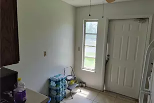 28 Temple Ct, Lehigh Acres, FL 33936 - Photo 19