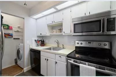 8171 S Woods Cir #8, Fort Myers, FL 33919 - Photo 19