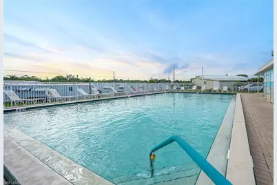 5558 Palm Beach Blvd #283, Fort Myers, FL 33905 - Photo 23