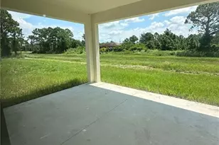 1049 Citrus Ave S, Lehigh Acres, FL 33974 - Photo 11