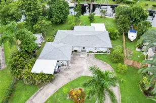 1358 Sunrise Dr, North Fort Myers, FL 33917 - Photo 3