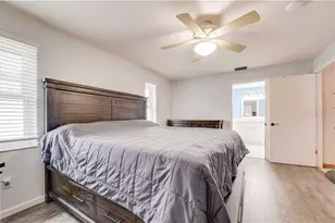 517 Hibiscus Ave, Lehigh Acres, FL 33972 - Photo 17