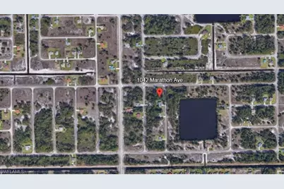 1042 Marathon Ave S, Lehigh Acres, FL 33974 - Photo 5