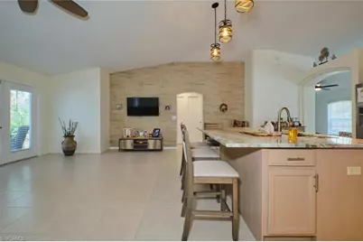 2322 SW 17th St, Cape Coral, FL 33991 - Photo 11