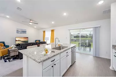 1930 NE 2nd Ter, Cape Coral, FL 33909 - Photo 3