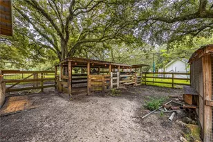 1444 Winchester Ave E, Labelle, FL 33935 - Photo 47