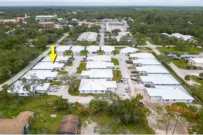 200 Village Cir #21, Labelle, FL 33935 - Photo 15