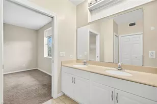 1050 Hancock Creek S Blvd, Cape Coral, FL 33909 - Photo 13