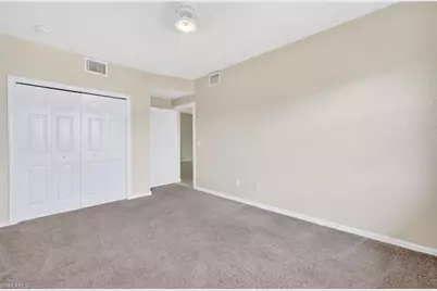 1050 Hancock Creek South Blvd #204, Cape Coral, FL 33909 - Photo 15