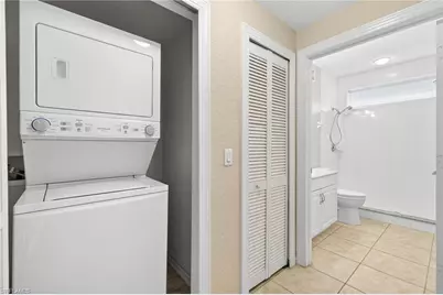 1050 Hancock Creek South Blvd #204, Cape Coral, FL 33909 - Photo 19