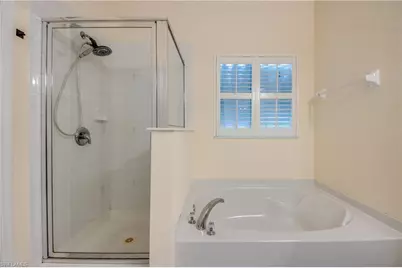 2060 Cape Heather Cir, Cape Coral, FL 33991 - Photo 17